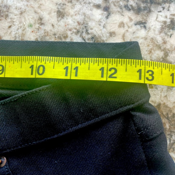 Hue black stretchy pants. Size Small. - Picture 5 of 6